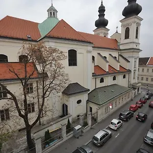 Schloessel 26/18 Apartment Vienna